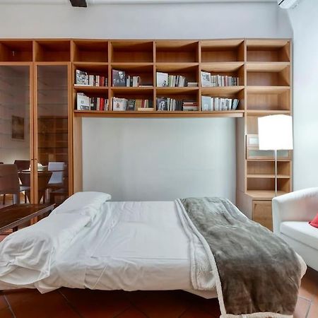 Fine Arts Apartment - Tv 40' Hd Netflix Prime Dazn Bolonia Exterior foto